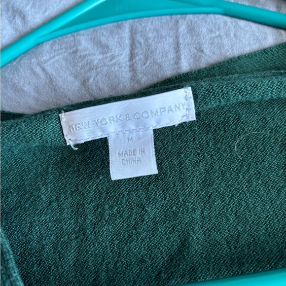 New York & Company Medium Sweater Green V-Neck Button Up Fancy Buttons - Picture 8 of 12